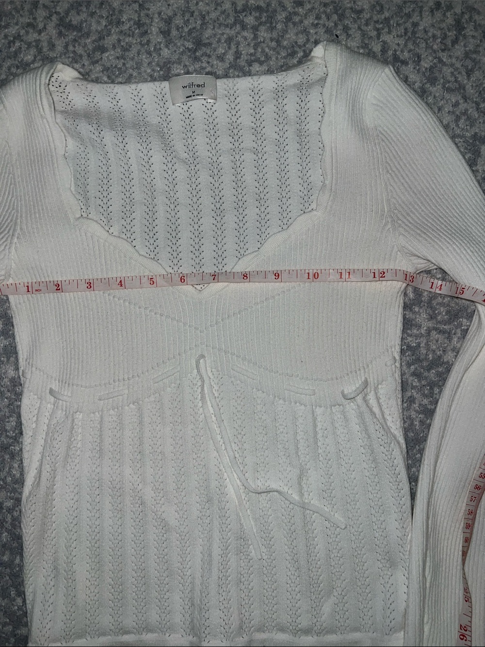 Wilfred Soloist Sweater Light Birch size Medium Aritzia - Picture 8 of 9